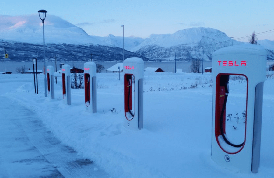 Tesla Supercharger - How Do Electric Cars Perform in the Cold Weather?